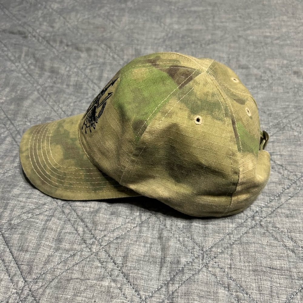 Costa Ludas camo ball cap. - Picture 2 of 4